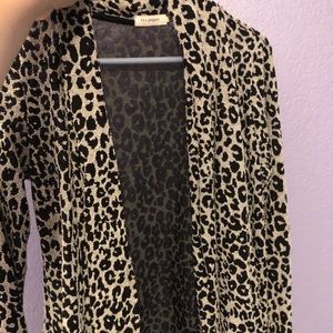 Sleek Cardigan!